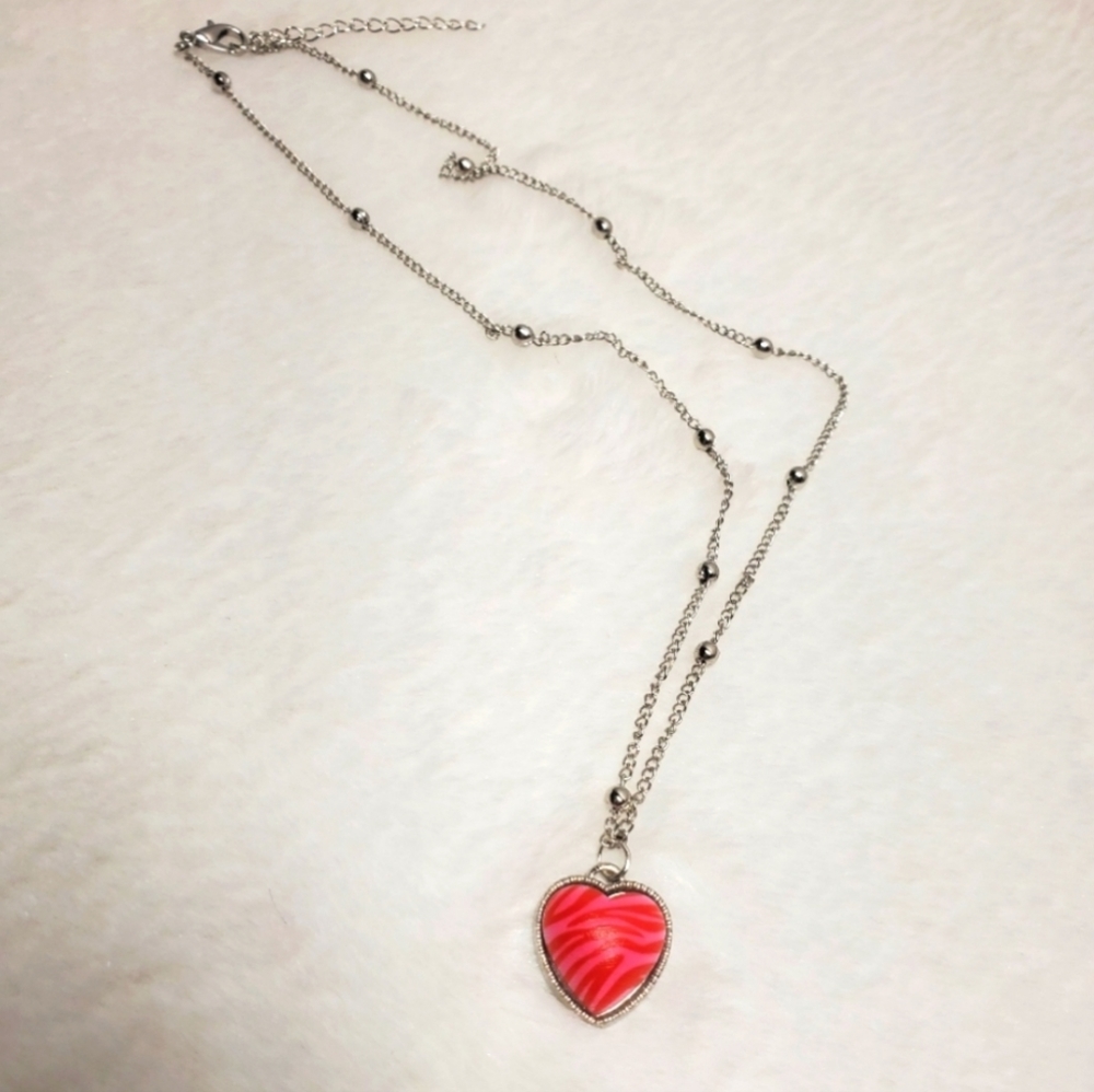 💖10 FOR 20💖y2k pink zebra heart necklace